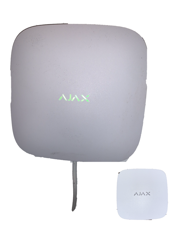 Ajax Leaksprotect kosteushälytin ja Hub2 keskus